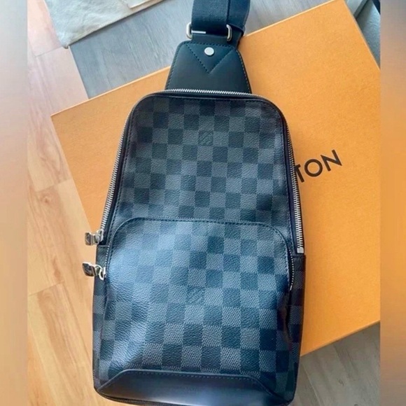 Louis Vuitton Authentic Avenue Sling Bag Men Backpacks (Damier Graphite) Louis Vuitton Authentic Avenue Sling Bag Men Backpacks (Damier Graphite)